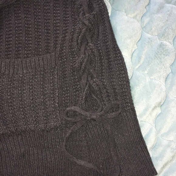 SOLD*Express cardigan ⚡️bogo 50% - Picture 5 of 5